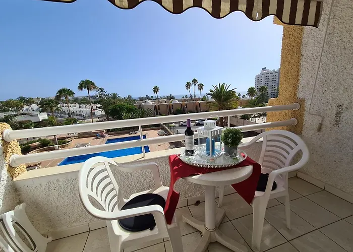 Borinquen Only 280 Meters To The Beach, Balcony With Sea View, Heated Pool, Wifi * Playa de las Americas (Tenerife)