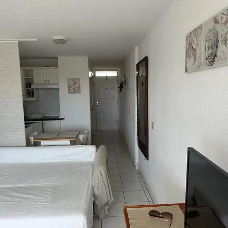 Borinquen Only 280 Meters To The Beach, Balcony With Sea View, Heated Pool, Wifi 아파트 *