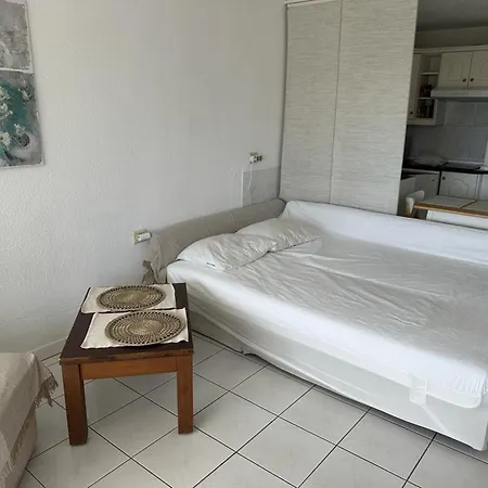Lägenhet Borinquen Only 280 Meters To The Beach, Balcony With Sea View, Heated Pool, Wifi