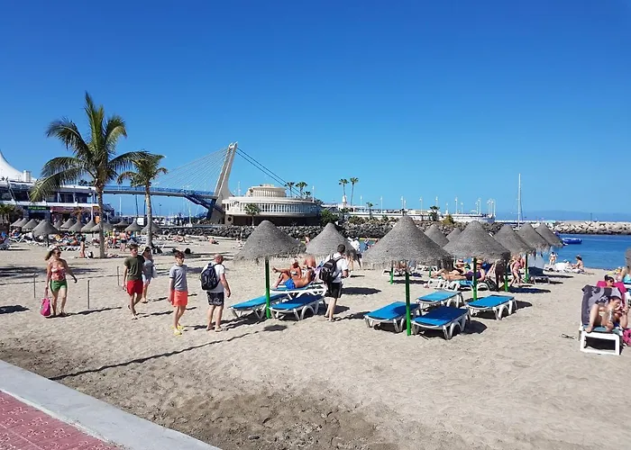 Borinquen Only 280 Meters To The Beach, Balcony With Sea View, Heated Pool, Wifi Apartman Playa de las Américas