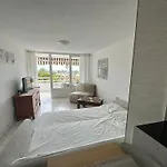 Borinquen Only 280 Meters To The Beach, Balcony With Sea View, Heated Pool, Wifi Playa de las Américas