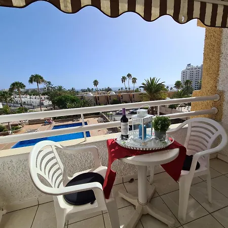 Borinquen Only 280 Meters To The Beach, Balcony With Sea View, Heated Pool, Wifi * Playa de las Americas (Tenerife)